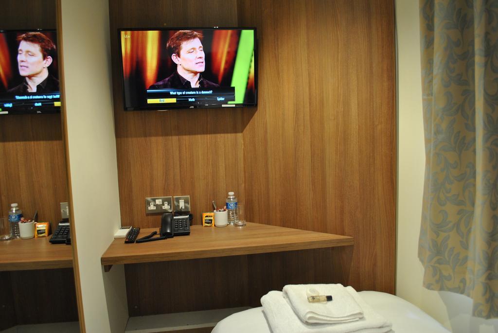 Dreams Hotel Barking  Dış mekan fotoğraf