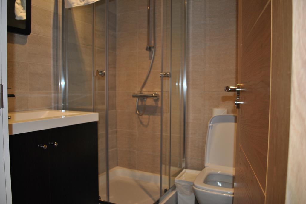 Dreams Hotel Barking  Dış mekan fotoğraf